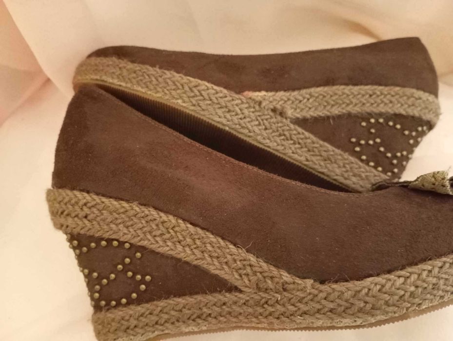 Papuci piele naturala platforma ortopedica lemn usor 36-37, s.a.