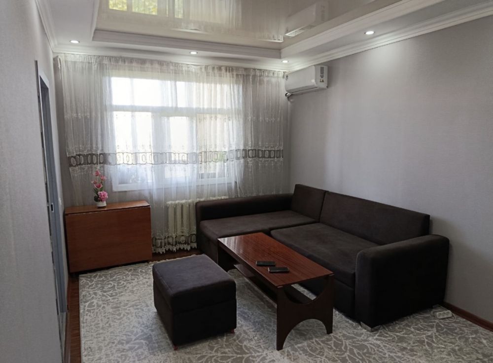 Продается 2-х квартира, массив куйлюк-2, Миробадский район.