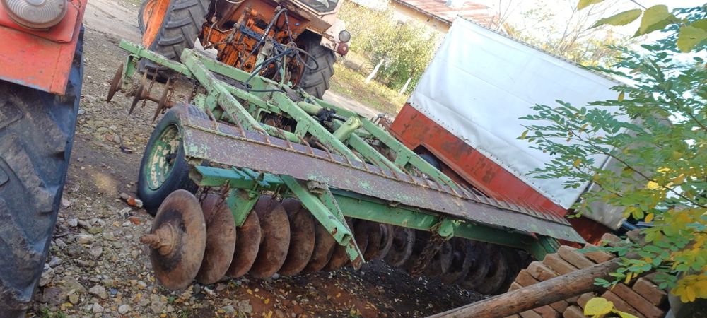 Vand disc pe lagăre!!