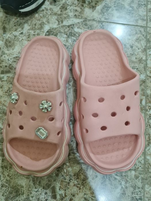 Сланцы тапочки женские летние