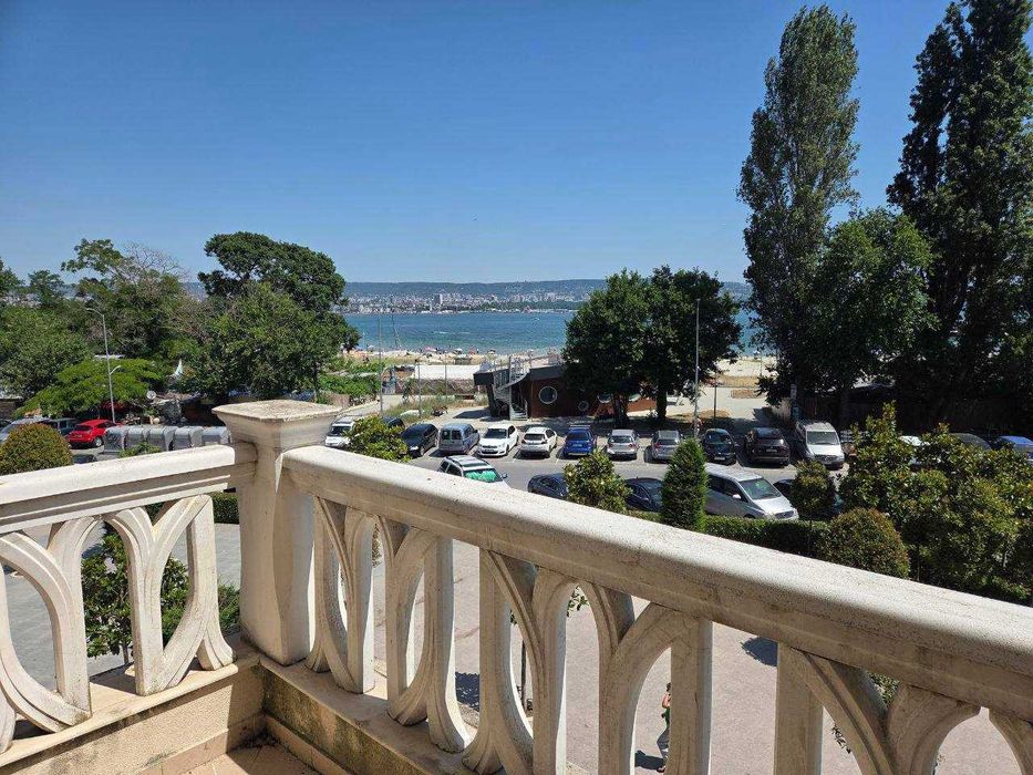Тристаен под наем с морска гледка в Varna South Bay , кв. Аспарухово