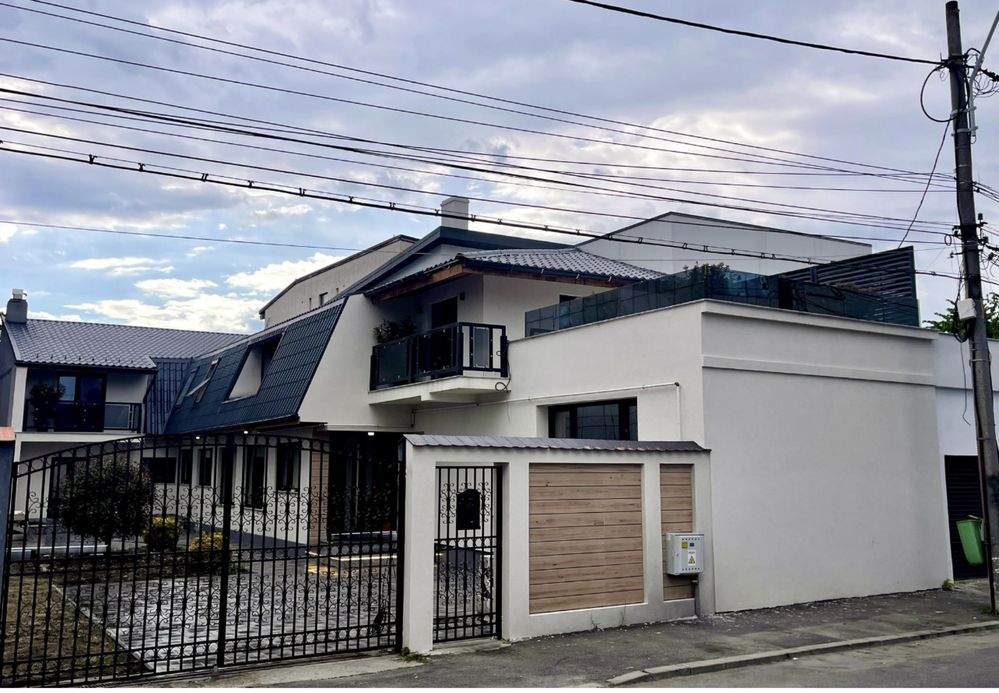 Casa damaroaia - luptatorilor - 350 m teren -450 de m construiti -