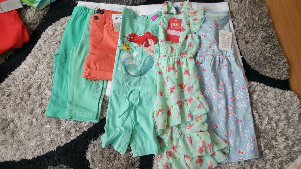 Tricouri,rochițe și compleuri pentru fetite