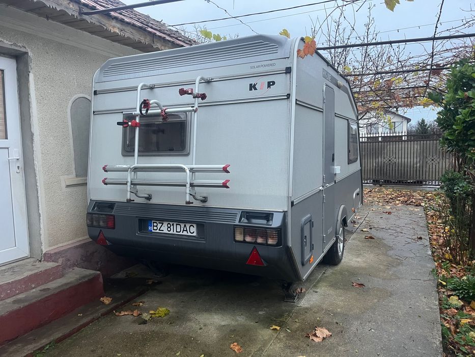 Vând / schimb rulotă kip hy line