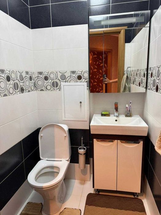 3-комн. квартира, 89.3м², 3/6 этаж
р-н Садовая, ул. Садовая, д. 100