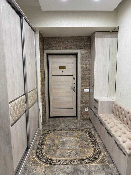 Срочно аренда 3 ком Шота Руставели