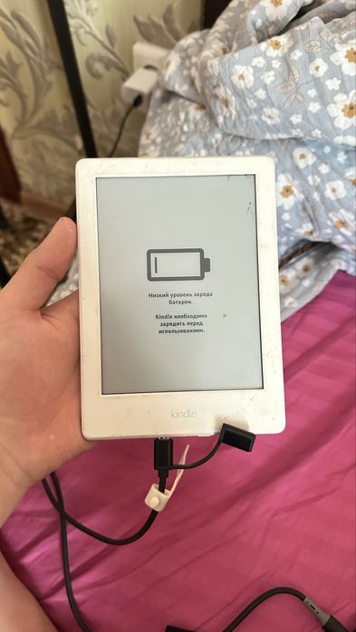Kindle сатылады срочно