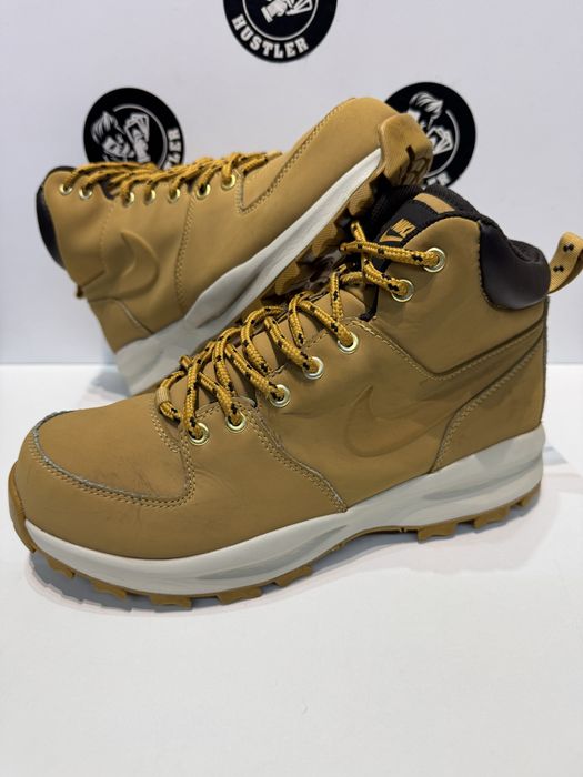 Зимни обувки NIKE MANOA.Номер 42.5