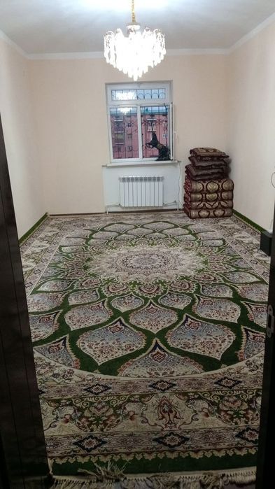 Продам свою 3х квартиру в янгихаёт 8сторителная участок