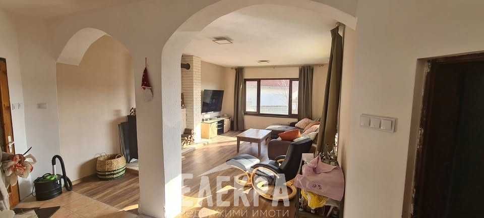 Продава се Къща в Варна, Център - 159 кв.м за 1101 €/кв.м - Снимка #8