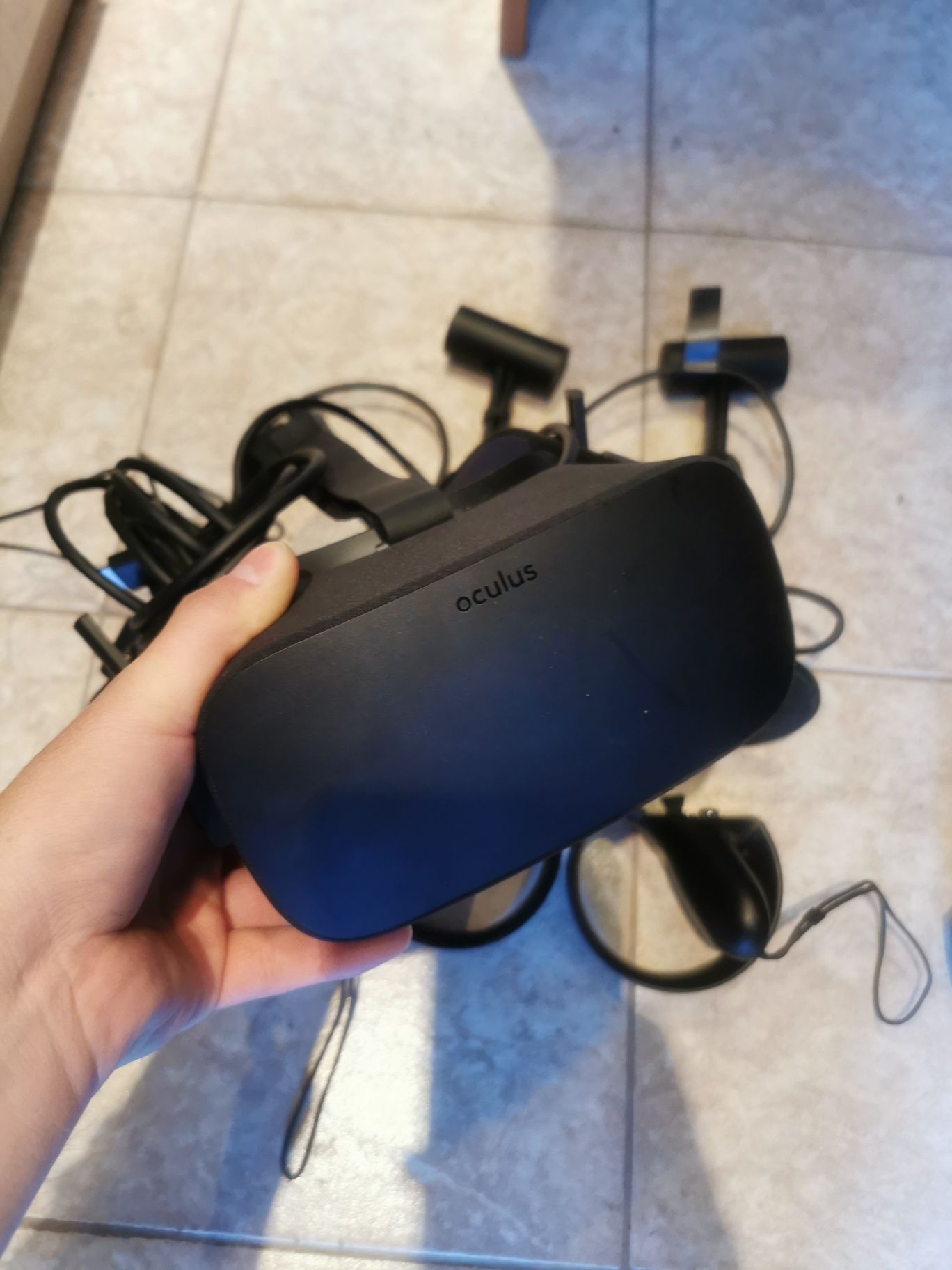 Oculus Rift VR Очила с два контролера и два сензора