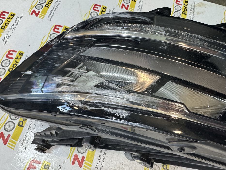 Far stanga full LED VW Passat B8 facelift 2020-2023