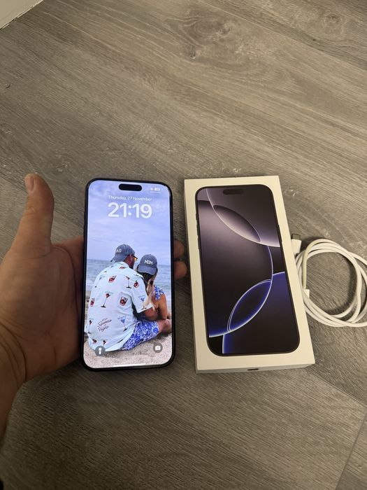 Iphone 16 pro max 256 10/10