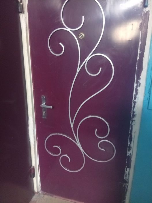 Двухкомнатная квартира есть торг