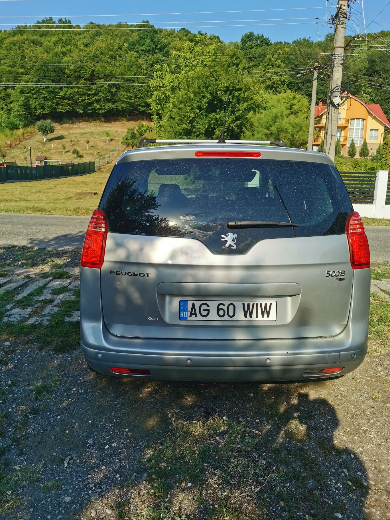 Vând Peugeot 5008,2013