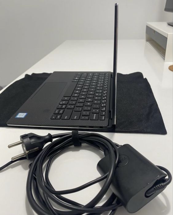 Laptop Dell XPS 9365,2 in 1,touch,13”, intel core i7, 16Gb ram,512 ssd