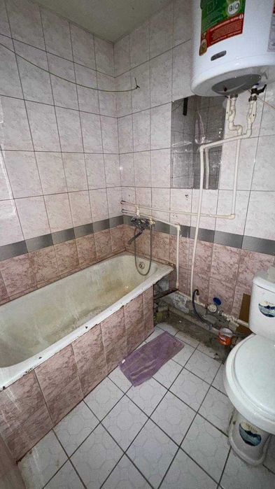 Фрунзиский Саёхат магазини 1 хонали квартира ижарага берилади.ID: 1495