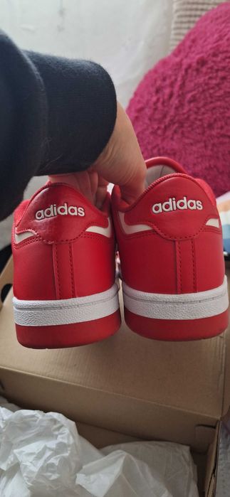 ADIDAS сникърси червени