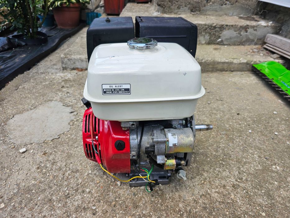 Двигател HONDA 9.к.с за Косачка,Фреза,Агрегат и др. ПЕРФЕКТЕН