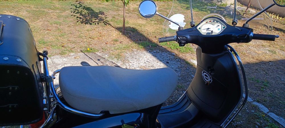 Piaggio vespa lx 50