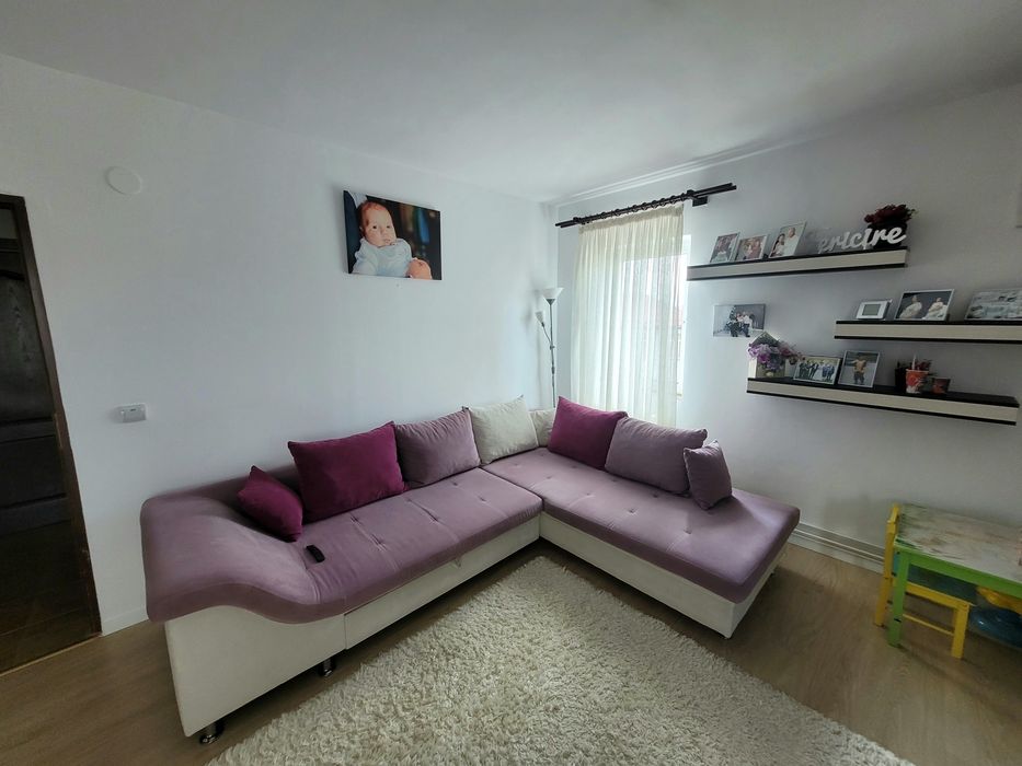 Colțar in stare foarte bună