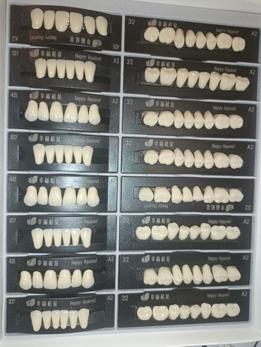 Продаю набор искусственных зубов