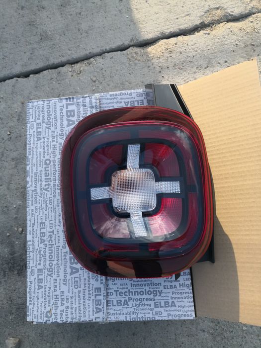 Lampă stop stânga spate Dacia Duster 2018 - 2022 nouă, originală
