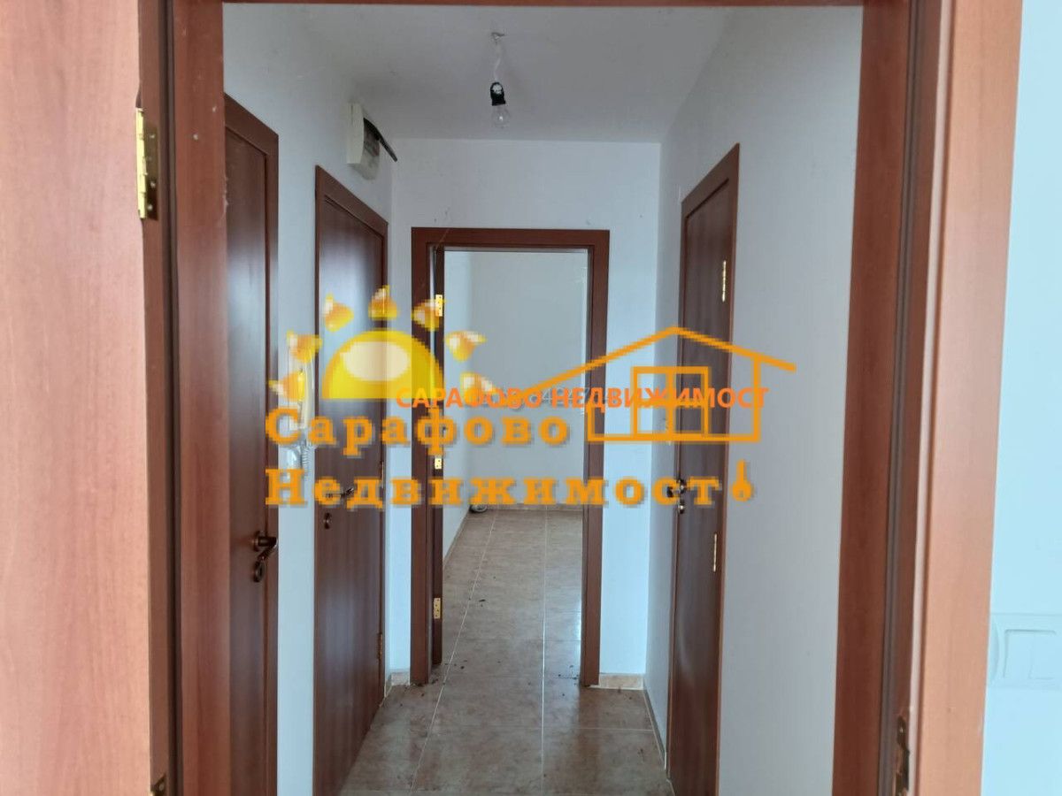 Продава двустаен апартамент в  Сарафово