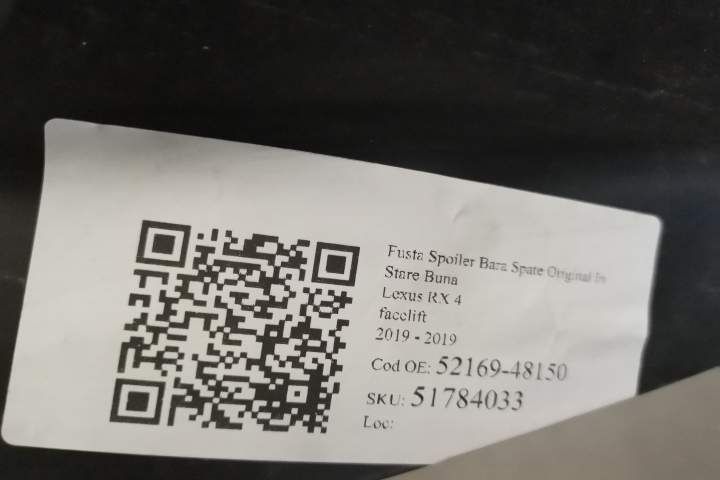 Лексус РХ 4 / Lexus RX 4 Оригинален заден спойлер/задна броня в добро