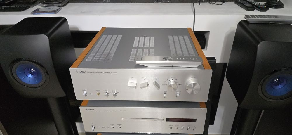 Amplificator Yamaha AS-2000  23 kg XLR