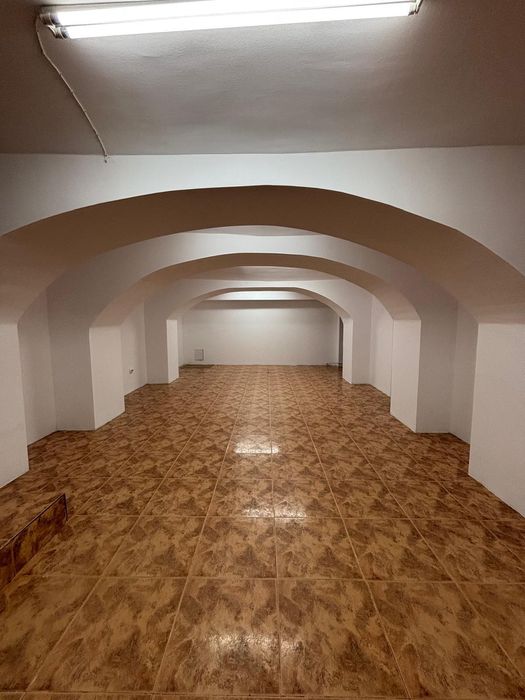 Ofer spre inchiriere