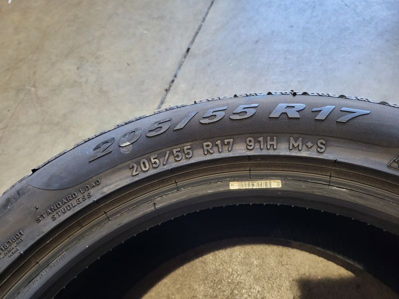 205/55/17 PIRELLI 2бр