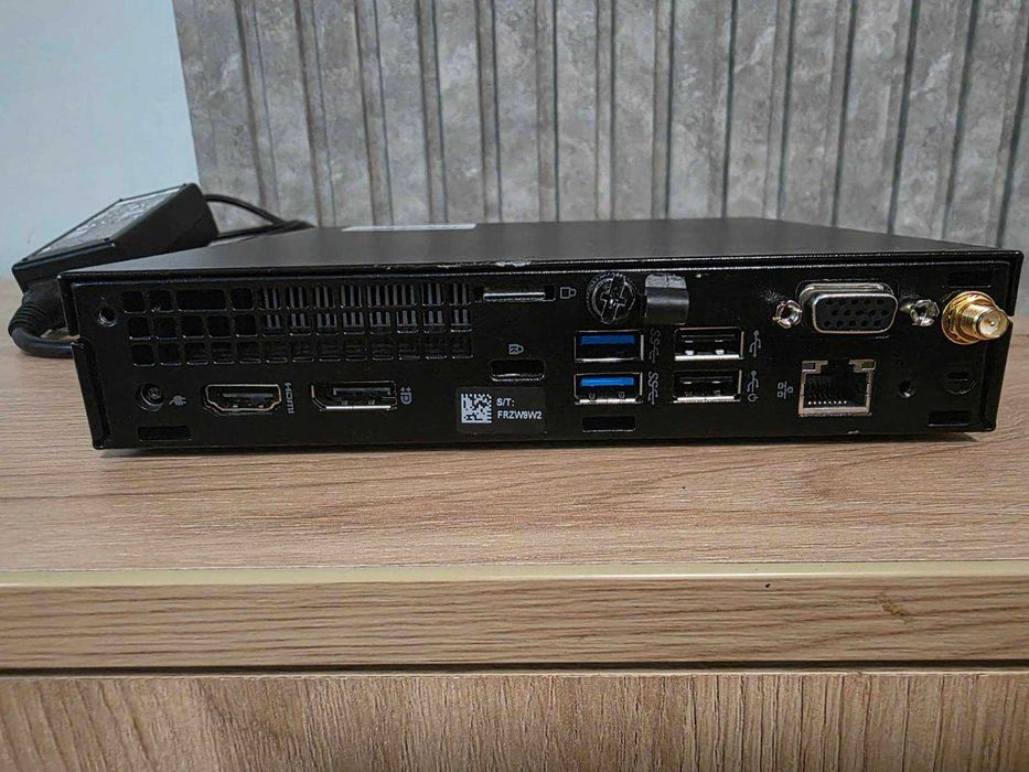 Мини компютър Dell  D10U i5-8500T 2.10GHz 8GB RAM 120GB SSD