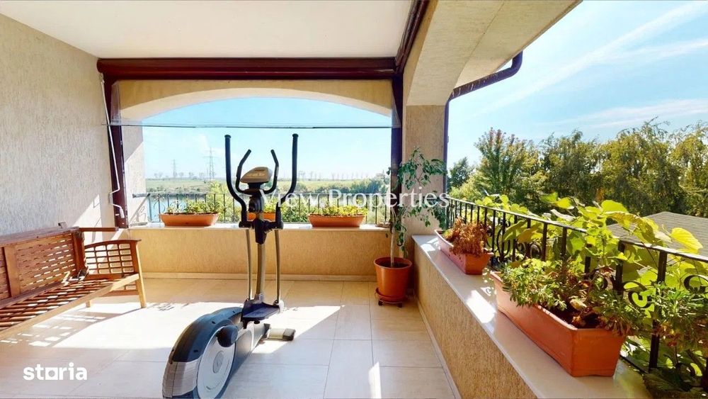 Balotești - Vilă Individuală cu Deschidere la Lac