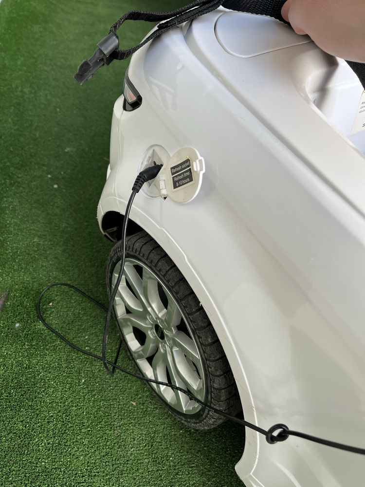 Детска акумулаторна кола Range Rolver