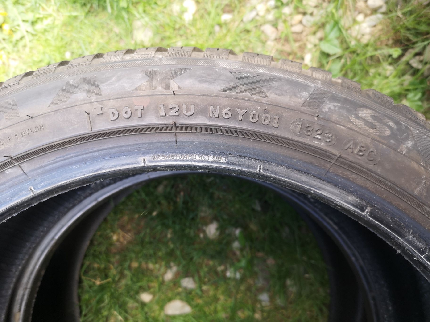 Doua Cauciucuri 225 45 R19 Maxxis