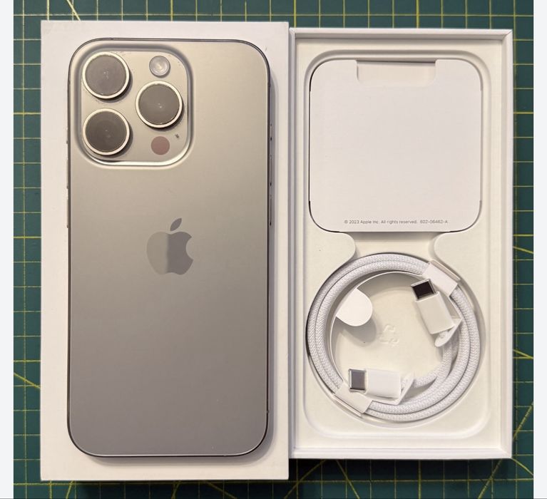 Iphone 15 pro 512 gb grey Garantie 8 luni