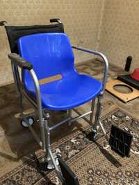 Инвалиден стол