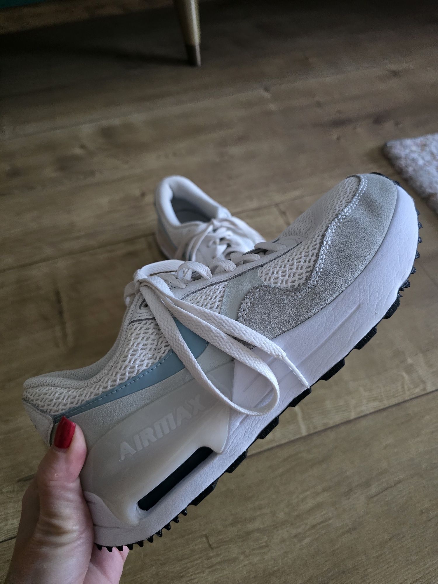 Дамски маратонки NIKE