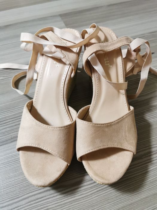 Sandale noi dama cu talpa ortopedica mărimea 39