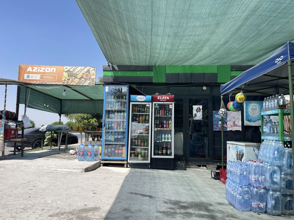 Xovli uy tayyor biznesi bilan sotiladi