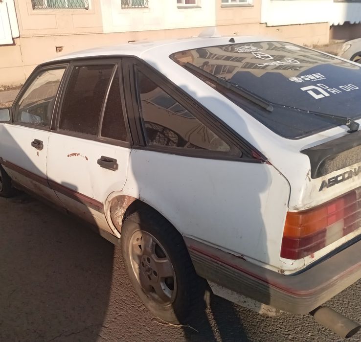 Продам Опель Аскона 1988 года объем 2.0