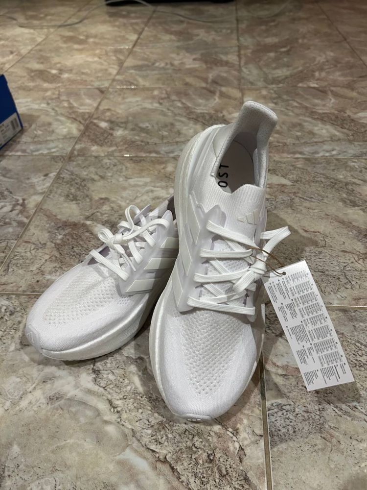 Adidas ultraboost 5