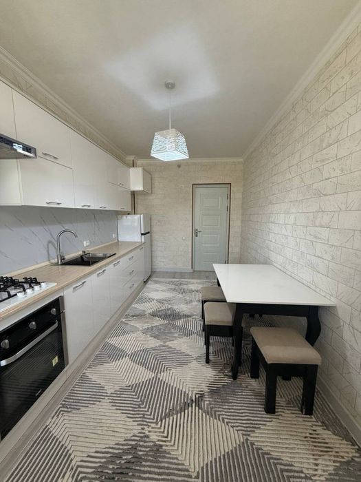 Продается 2 ком. Квартира площадью 65кв.м. Адрес Фрунзе ор. Хамкорбанк