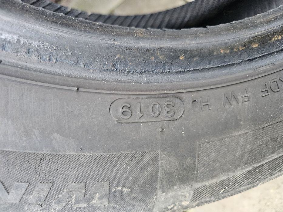 Vand 4 anvelope de iarna hankook 185/65/R15