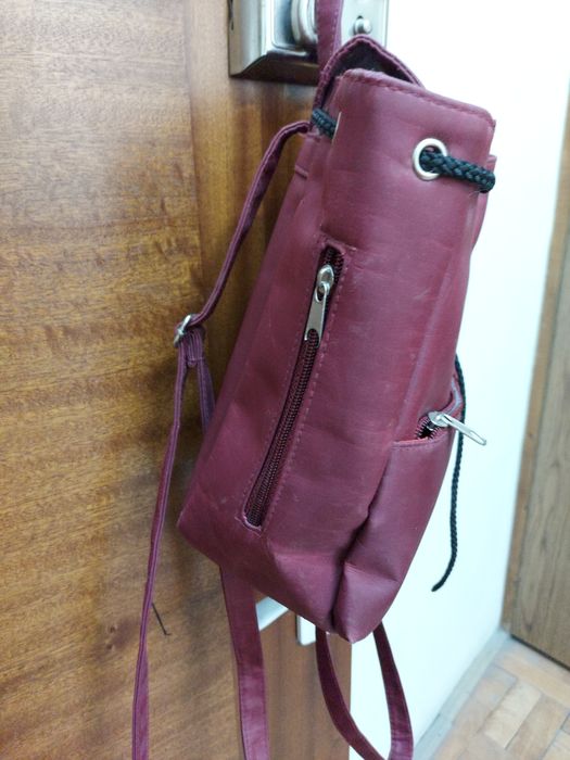 Rucsac mai mic, usor în stare buna