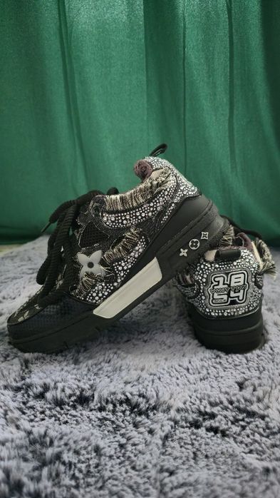 LV Skate Swarovski Monogran 42