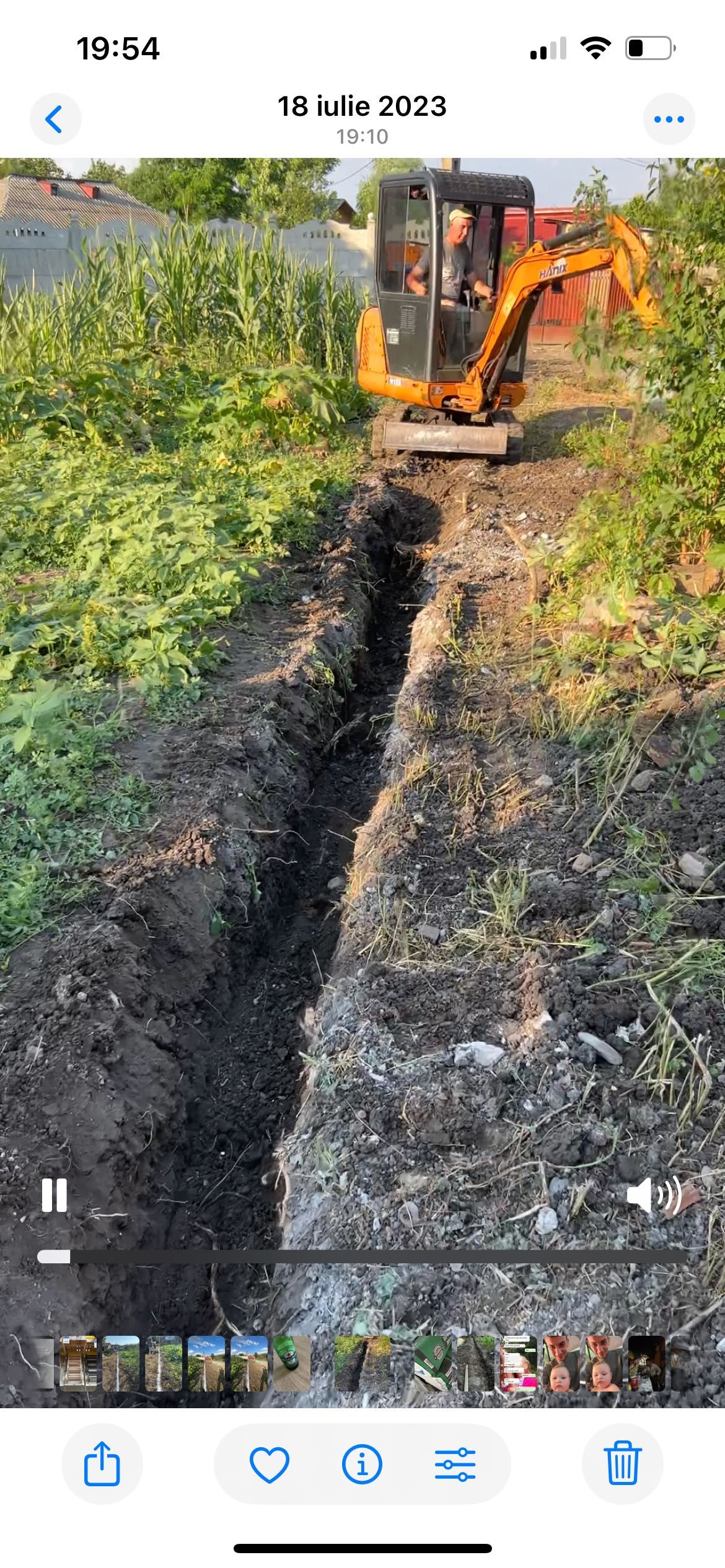 Lucrari miniexcavator