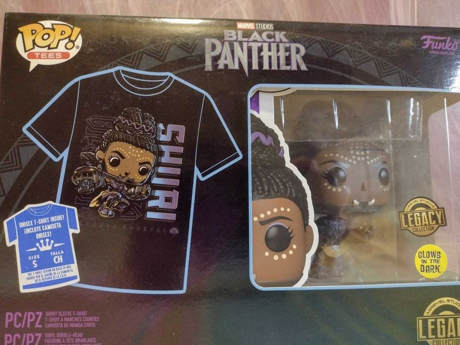 Funko POP Marvel Black Panther - фигура и тениска-лимитирана серия