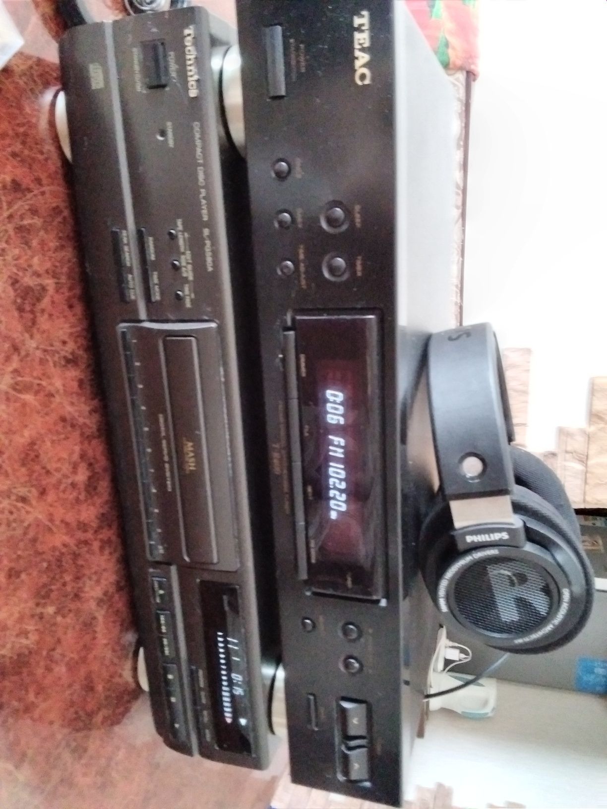 Продам CD проигравытель Technics с пультом